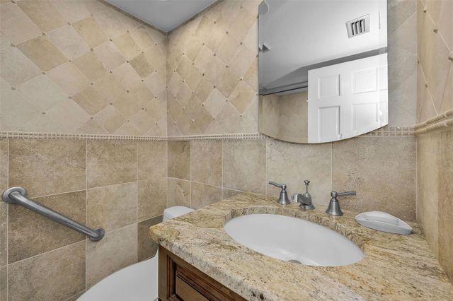 2700 BAYSHORE BOULEVARD 11-209, Dunedin, FL 34698