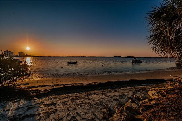 2700 BAYSHORE BOULEVARD 11-209, Dunedin, FL 34698