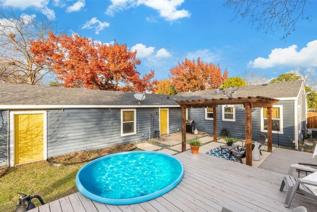 2315 Boyd Street, Dallas, TX 75224