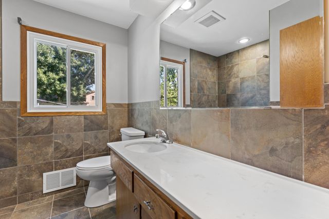 807 26th Street NW, Rochester, MN 55901