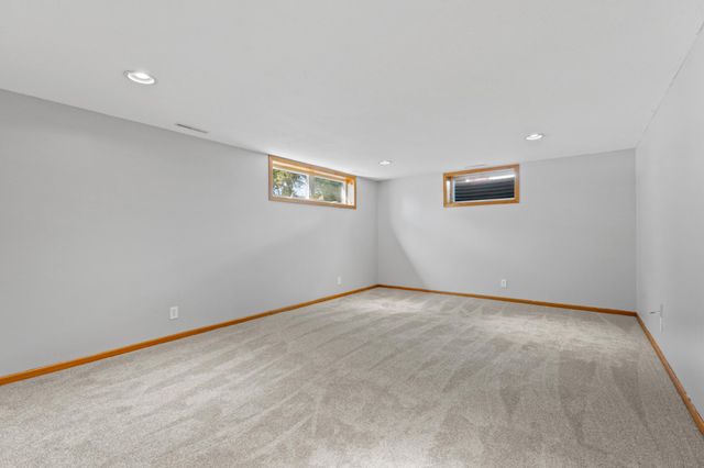 807 26th Street NW, Rochester, MN 55901