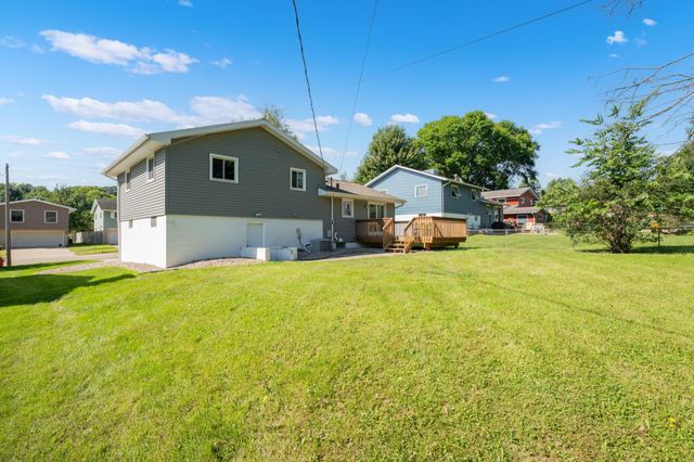 807 26th Street NW, Rochester, MN 55901