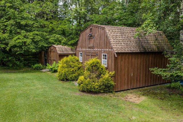 172 Wards Road, Livingston Manor, NY 12758