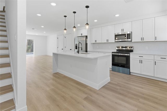 727 CLEMSON DRIVE, Altamonte Springs, FL 32714