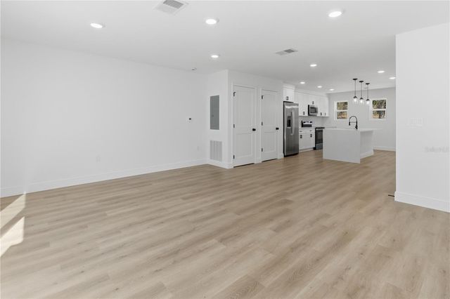 727 CLEMSON DRIVE, Altamonte Springs, FL 32714