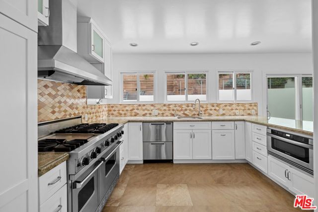 1759 N Beverly Drive, Beverly Hills, CA 90210