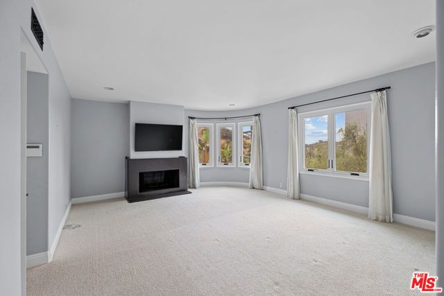 1759 N Beverly Drive, Beverly Hills, CA 90210