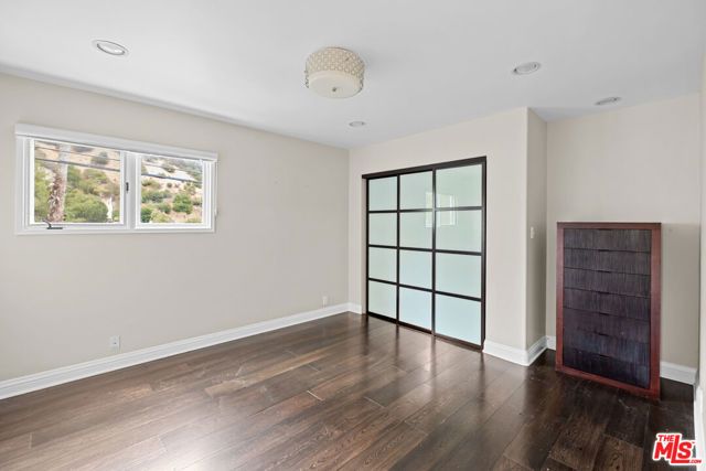 1759 N Beverly Drive, Beverly Hills, CA 90210