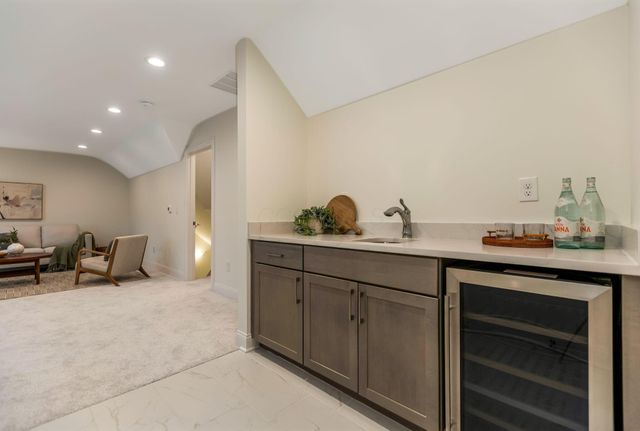 374 Morning Mist Court, Delaware, OH 43015
