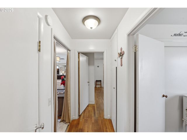 650 FRANKLIN Ave, Bandon, OR 97411