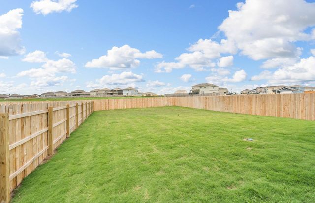 316 Paradise Canyon DR, Jarrell, TX 76537