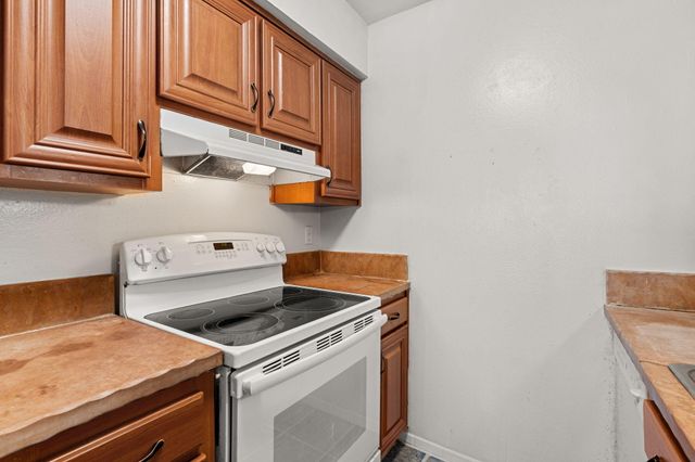 4601 Carlisle Boulevard NE APT B7, Albuquerque, NM 87109