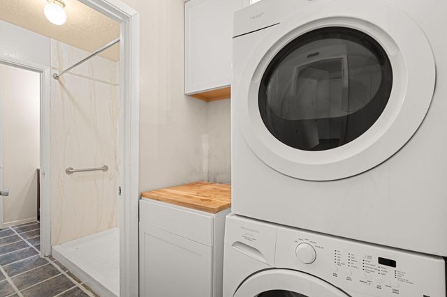 4601 Carlisle Boulevard NE APT B7, Albuquerque, NM 87109