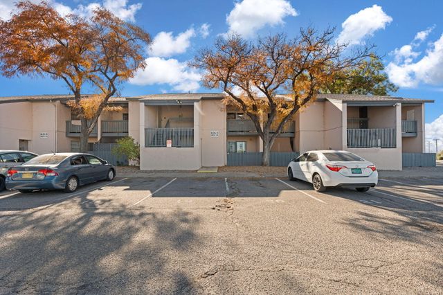4601 Carlisle Boulevard NE APT B7, Albuquerque, NM 87109