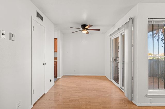 4601 Carlisle Boulevard NE APT B7, Albuquerque, NM 87109