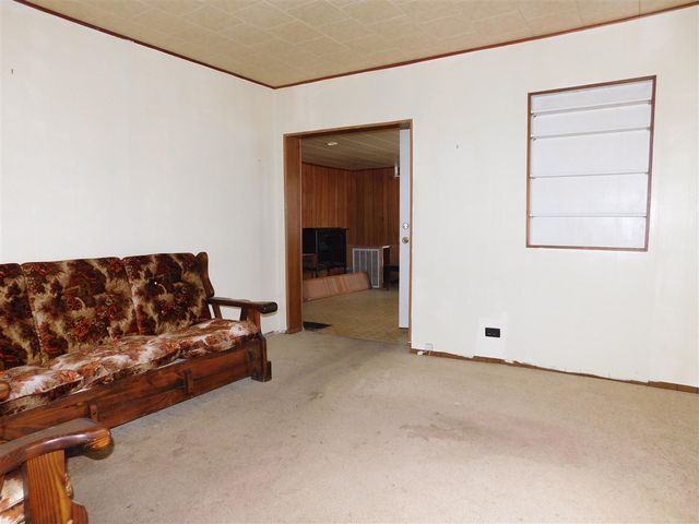 6555 Pipestone Street, Eau Claire, MI 49111