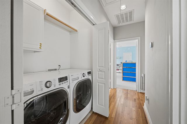 527 Oxford Street C, Houston, TX 77007