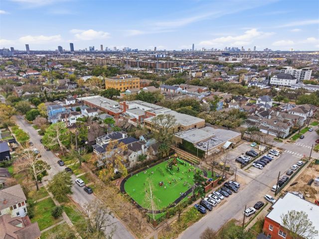 527 Oxford Street C, Houston, TX 77007