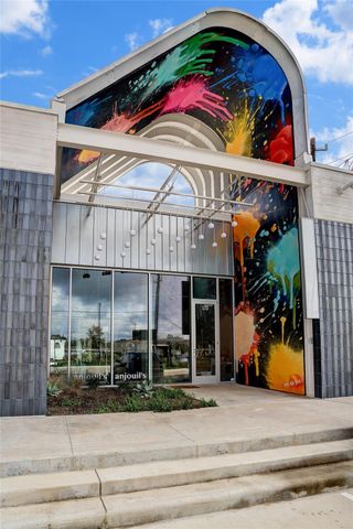 527 Oxford Street C, Houston, TX 77007