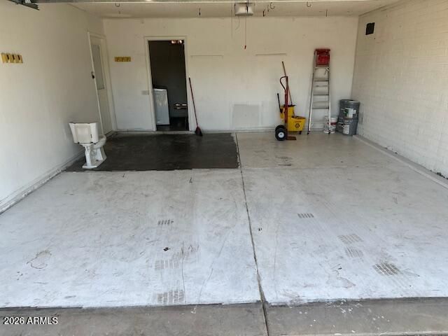 4008 W LAUREL Lane, Phoenix, AZ 85029