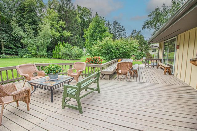 7343 Glencoe DRIVE, Cedarburg, WI 53012