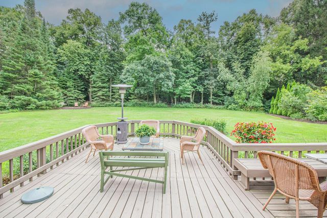 7343 Glencoe DRIVE, Cedarburg, WI 53012