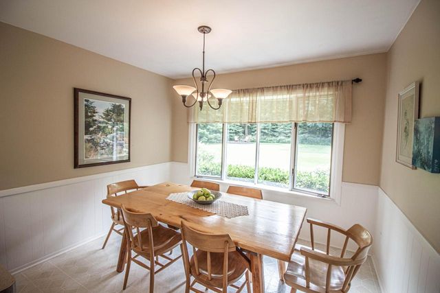 7343 Glencoe DRIVE, Cedarburg, WI 53012