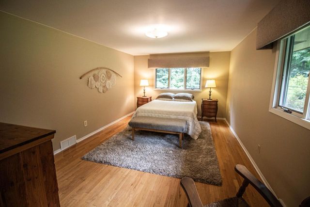 7343 Glencoe DRIVE, Cedarburg, WI 53012