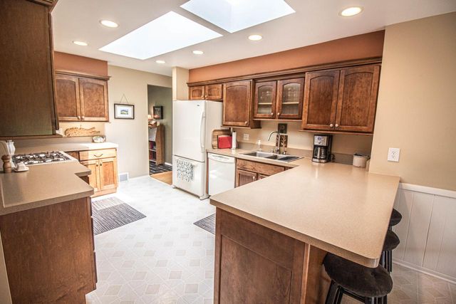 7343 Glencoe DRIVE, Cedarburg, WI 53012