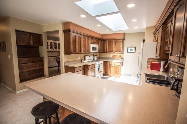 7343 Glencoe DRIVE, Cedarburg, WI 53012