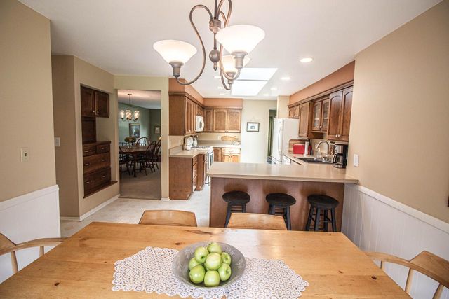 7343 Glencoe DRIVE, Cedarburg, WI 53012
