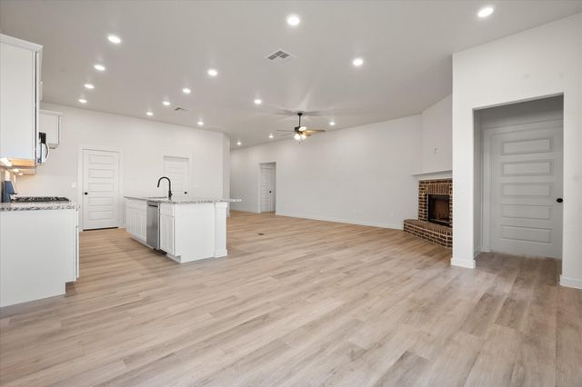 7008 56th Street, Lubbock, TX 79407