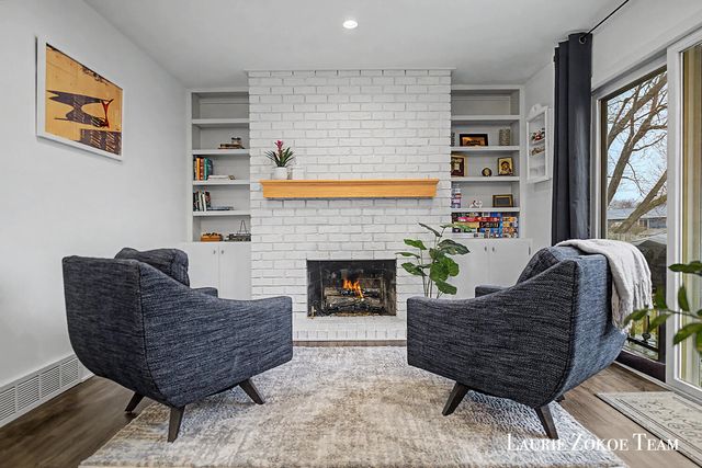 2659 Woodridge Drive, Jenison, MI 49428