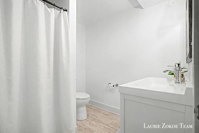 2659 Woodridge Drive, Jenison, MI 49428