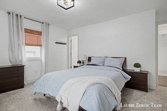 2659 Woodridge Drive, Jenison, MI 49428