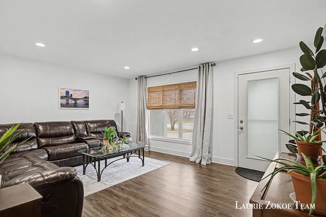 2659 Woodridge Drive, Jenison, MI 49428