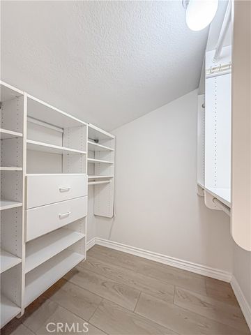 26120 Alizia Canyon E, Calabasas, CA 91302