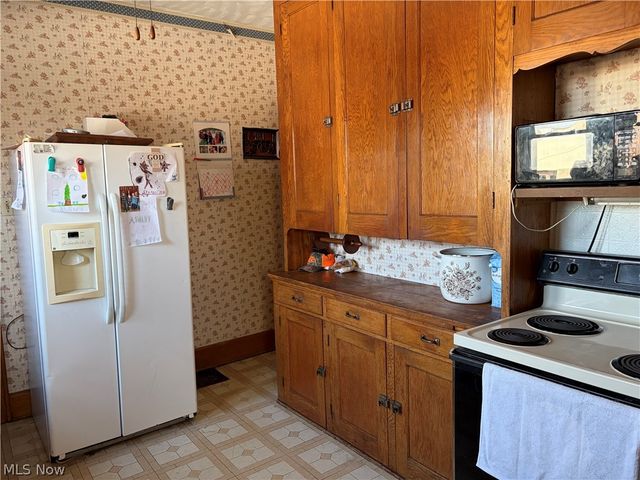2031 Ridgewood Avenue, Alliance, OH 44601
