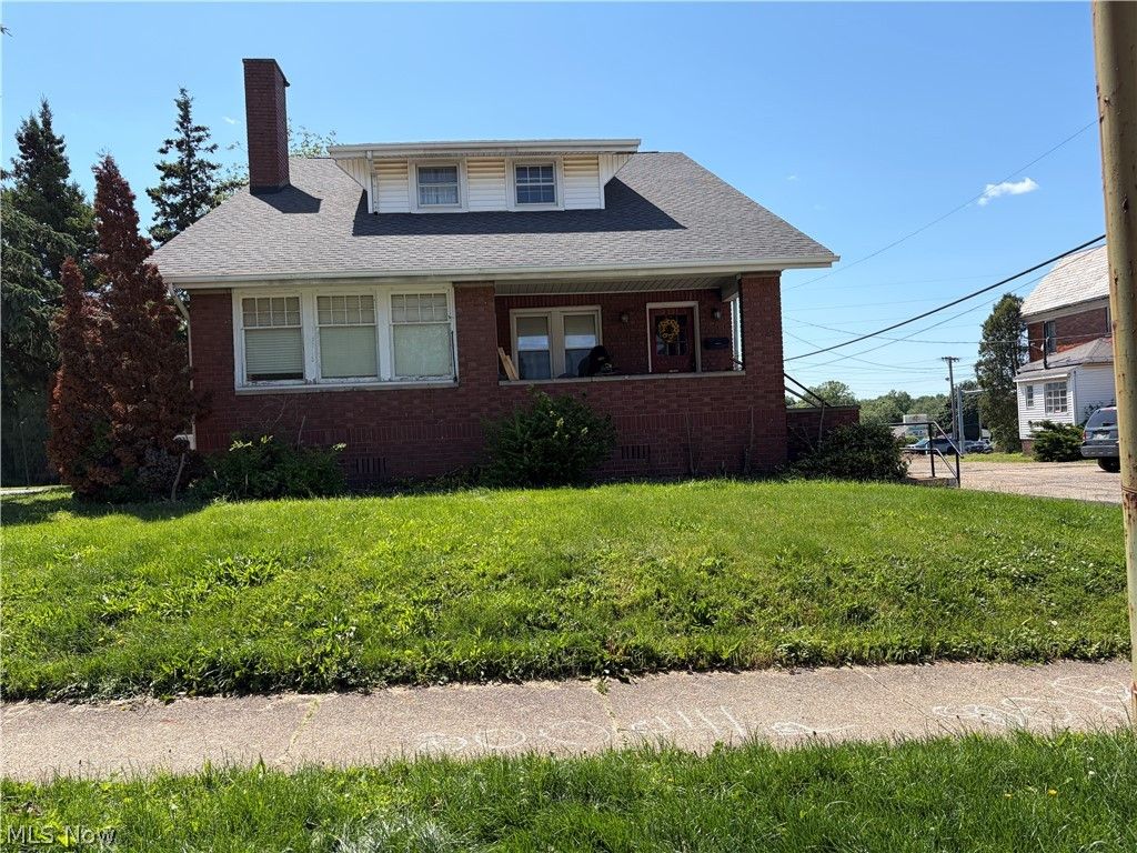 2031 Ridgewood Avenue, Alliance, OH 44601