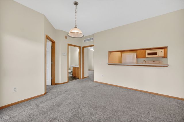 1112 N 6th Street 72, Indianola, IA 50125