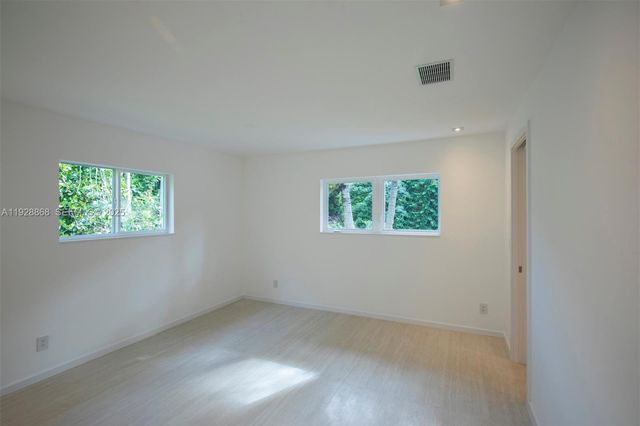 145 S Prospect Dr, Coral Gables, FL 33133