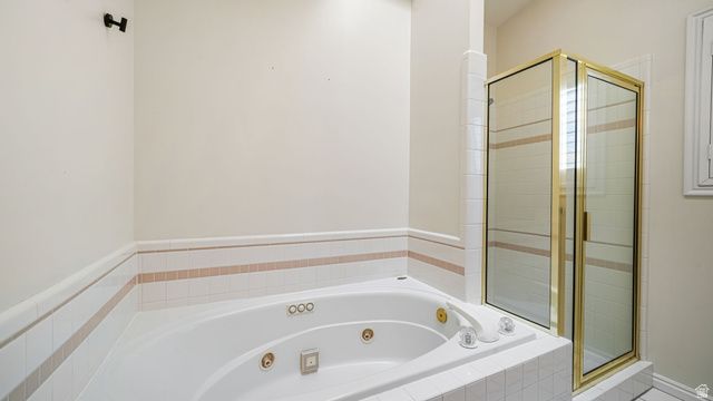 11128 S BARRETT PARK CIR, Sandy, UT 84092