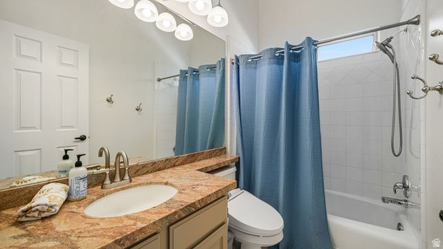 11128 S BARRETT PARK CIR, Sandy, UT 84092