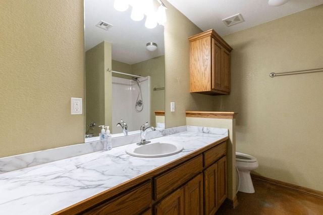 438929 E 230 Road, Vinita, OK 74301