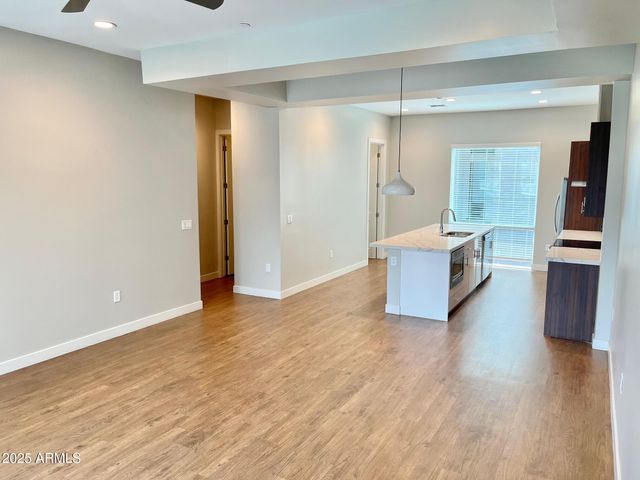 915 Missouri Avenue 16, Phoenix, AZ 85014