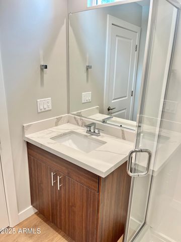 915 Missouri Avenue 16, Phoenix, AZ 85014