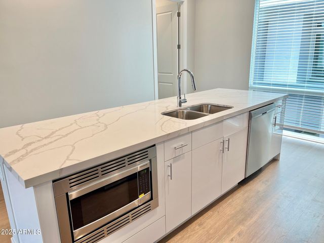 915 Missouri Avenue 16, Phoenix, AZ 85014