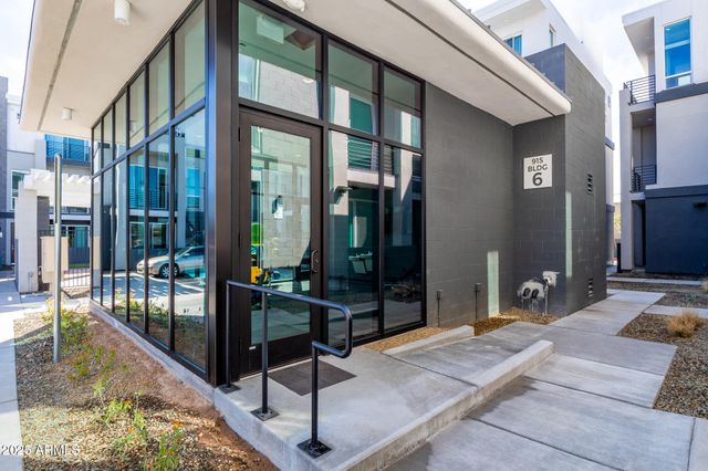 915 Missouri Avenue 16, Phoenix, AZ 85014