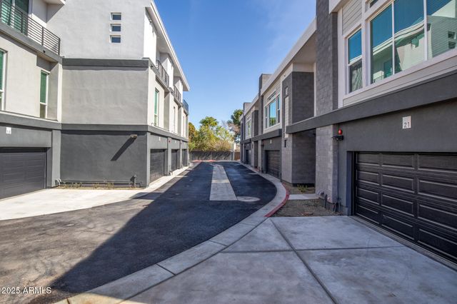 915 Missouri Avenue 16, Phoenix, AZ 85014