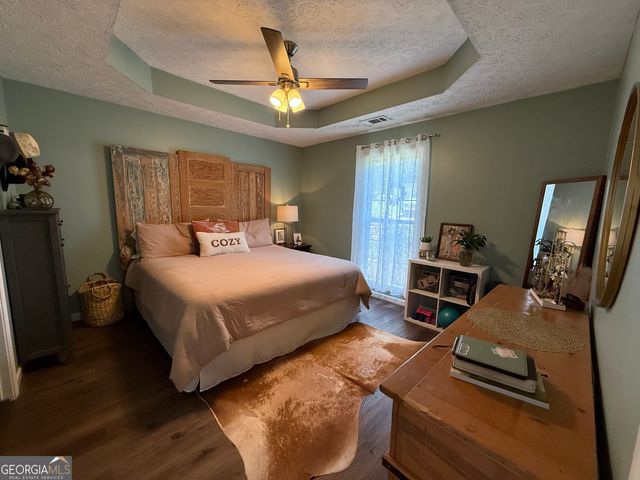 425 Hampton Green Drive, Lagrange, GA 30240